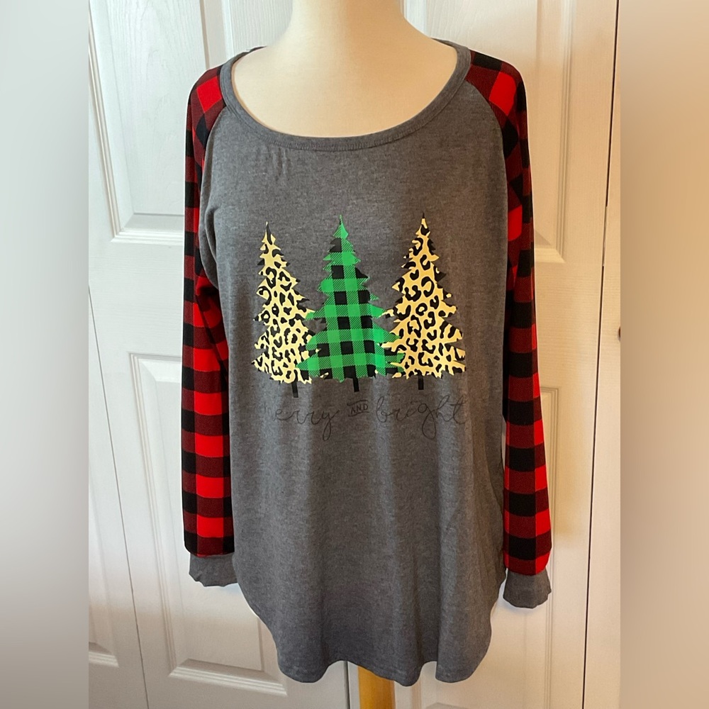 Christmas Tree Long Sleeve Top‎ Size XL